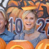 Heidi Klum at Mr Bones Pumpkin Patch in West Hollywood | Picture 100750